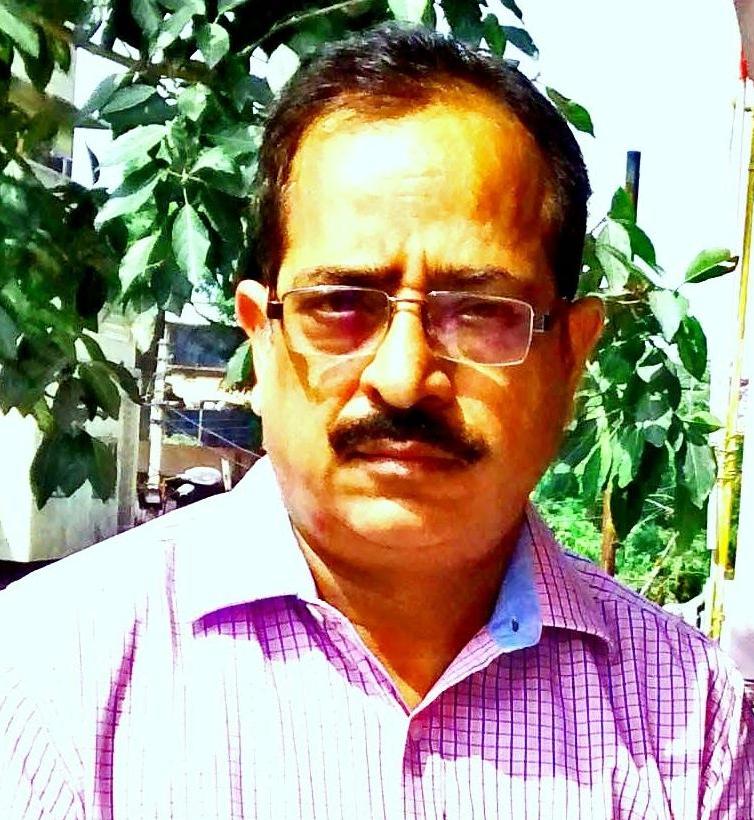 Yogendra-ahuja-gadyakosh.jpeg